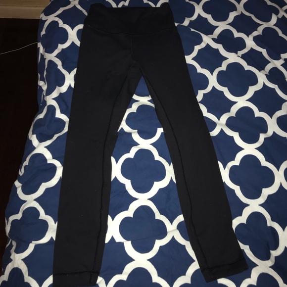 SOLDā¼ļøLululemon High rise wunder under 7/8 - Picture 3 of 6